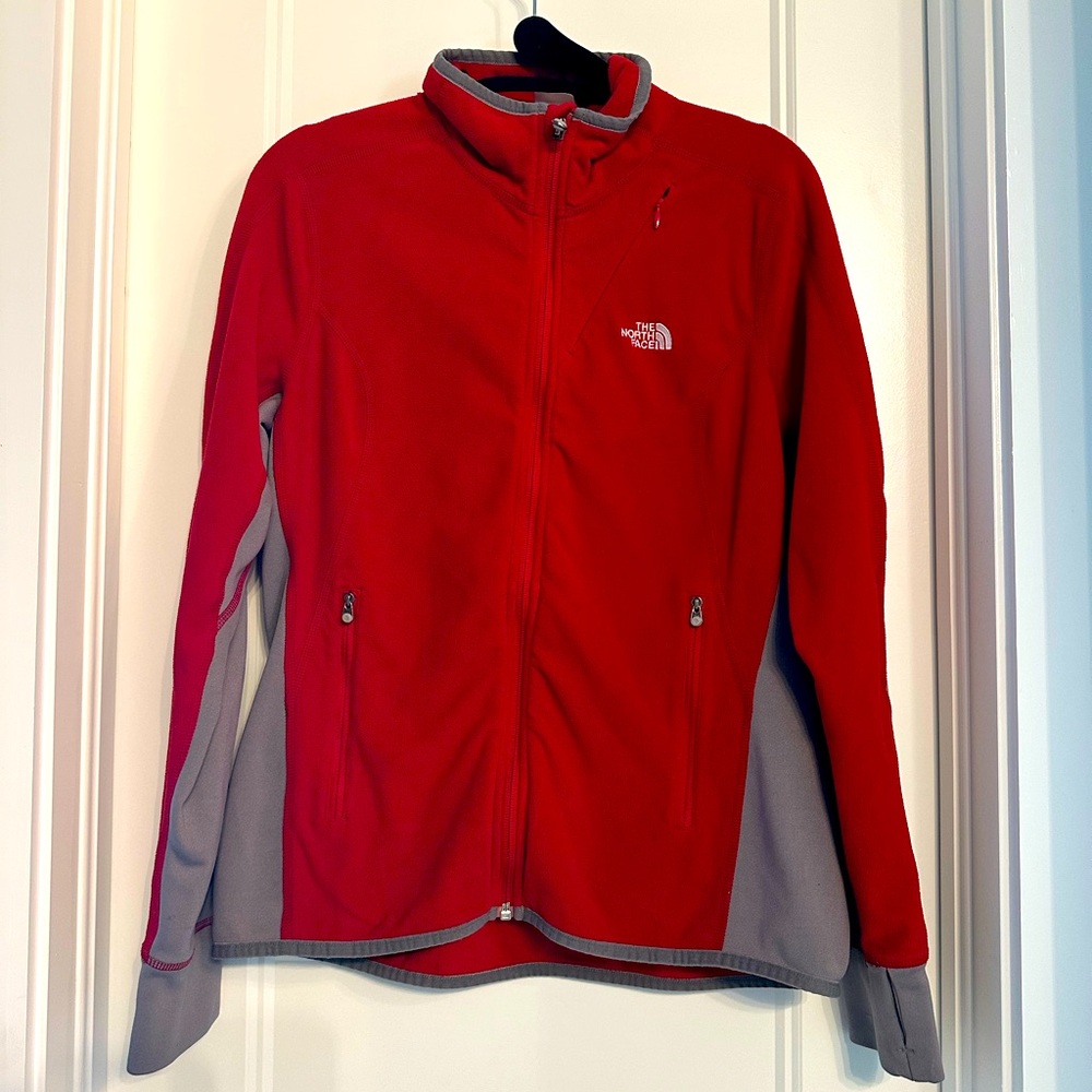 Women’s red northface jacket